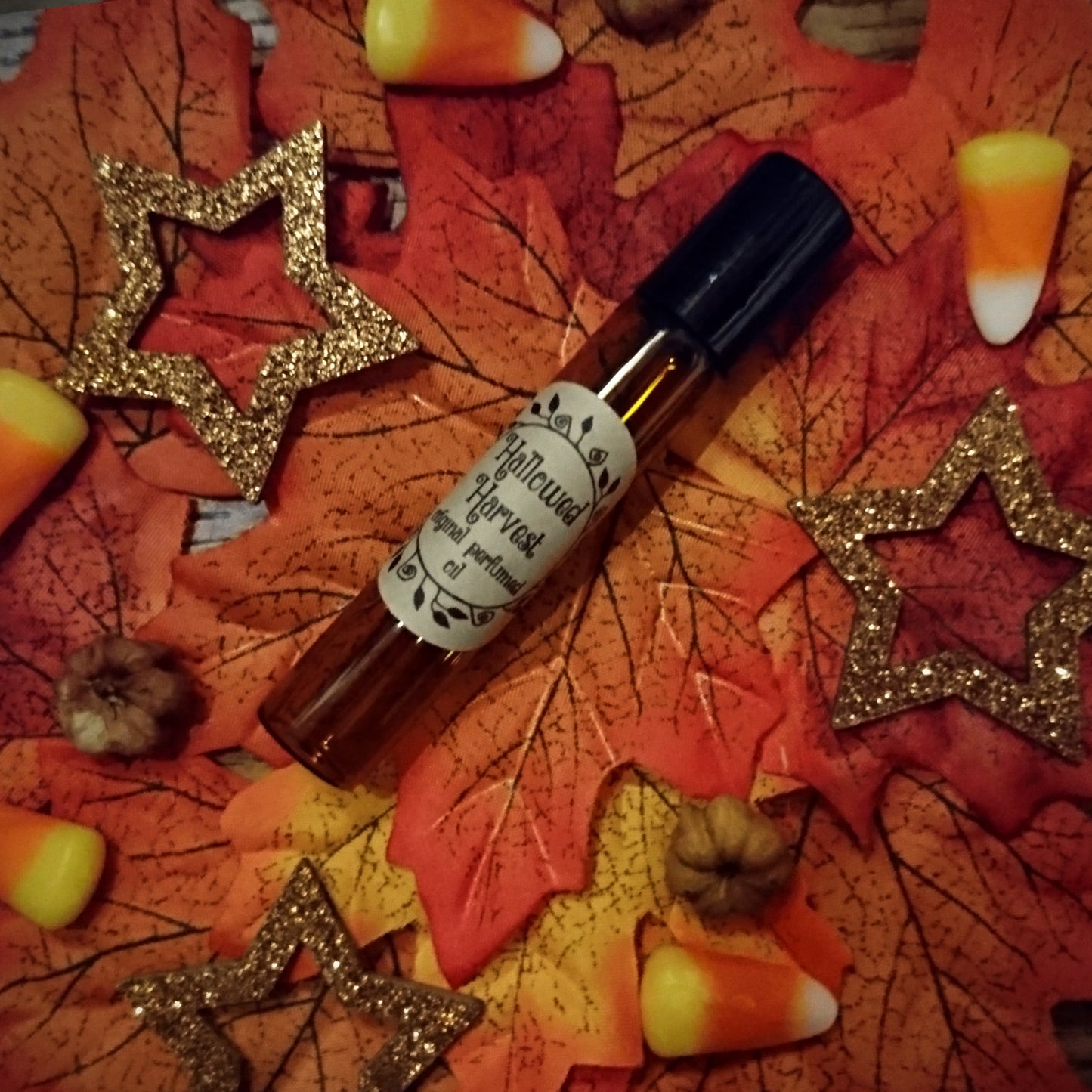 Hallowed Harvest Original Perfumed Oil - Spooky Autumn Leaves, Pumpkin & Musk Roll On Fragrance - Halloween All Hallows' Eve Maple Wood Bonfire Vegan Oil Blend