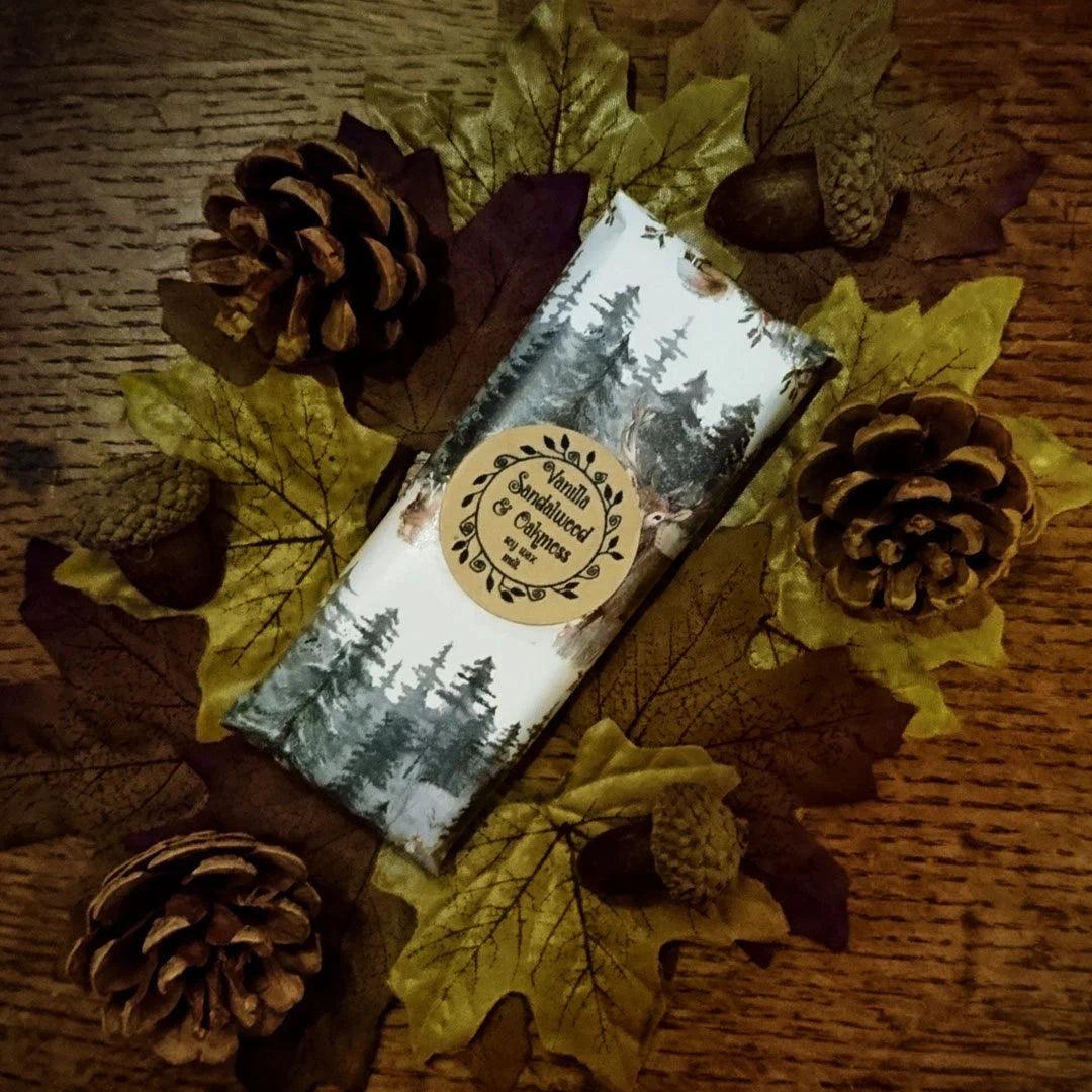 Vanilla Sandalwood And Oakmoss Wax Melt Bar - Ancient Woodsy Forest Fragranced 5 Segment Wax Melt Bar - Cosy Green Woodland Vegan Melts