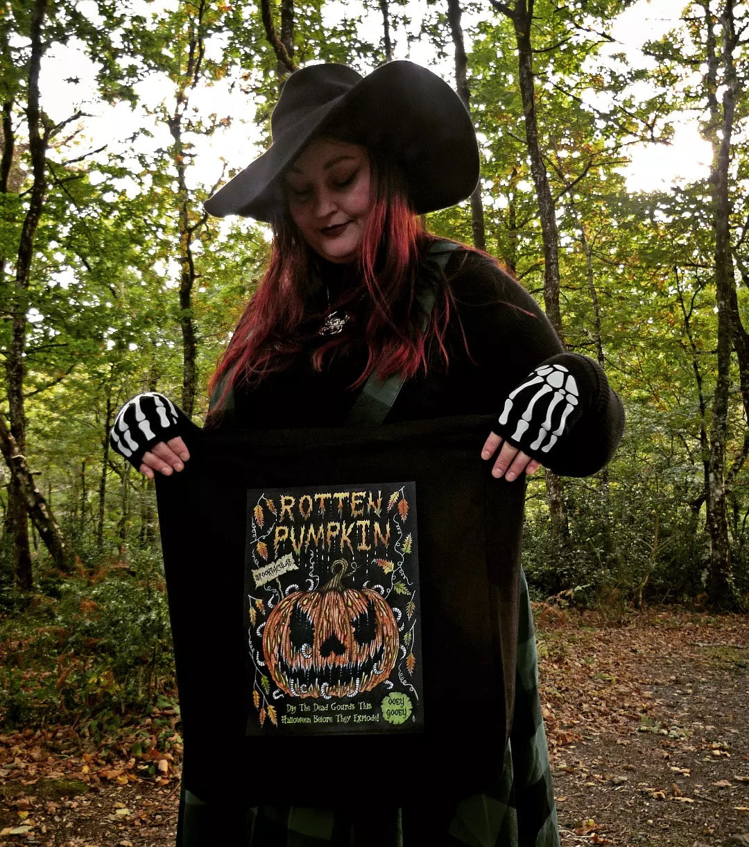 Rotten Pumpkin XL Tote Bag - Extra Large Spooky Halloween Horror Bag - Trick Or Treat Grocery Shopping Bag