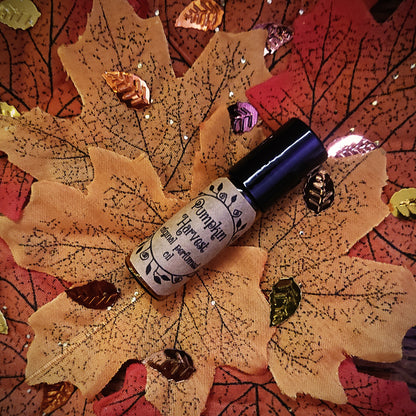 Pumpkin Harvest Original Perfumed Oil -  Baked Pumpkin, Nutmeg & Vanilla Roll On Fragrance - Lactonic, Spicy & Gourmand Vegan Oil Blend