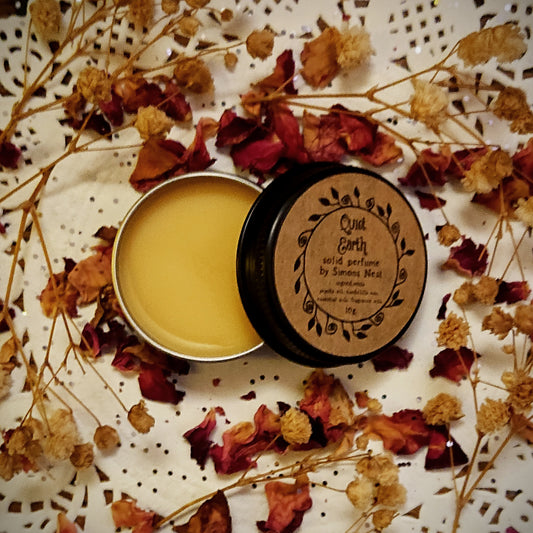 Quiet Earth Solid Perfume - Spring Literary Collection Solid Fragrance Tin - Patchouli, Juniper, Petrichor, Spearmint, Vetiver, Frankincense & Cedarwood - Earthy & Aquatic Vegan Oil Blend