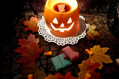 Bobbing Apples Halloween Wax Melt Bar - Toffee Apple Fragranced 5 Segment Wax Melt Bar - Green Red Purple Fruity Vegan Friendly Soy Melt